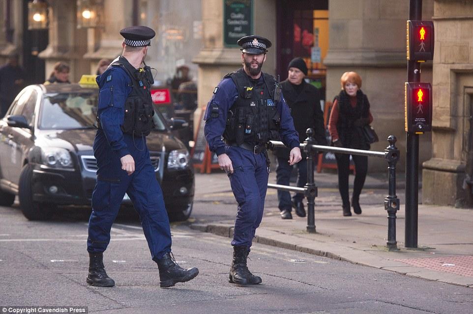 İngiltere ve Fransa'da terör alarmı