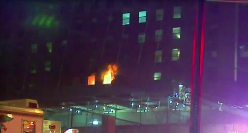 Manhattan'da korkutan yangın