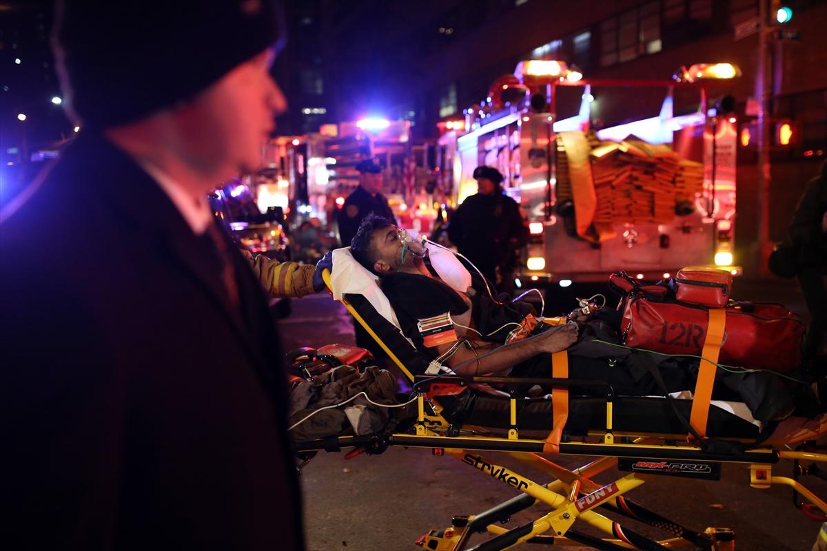 Manhattan'da korkutan yangın