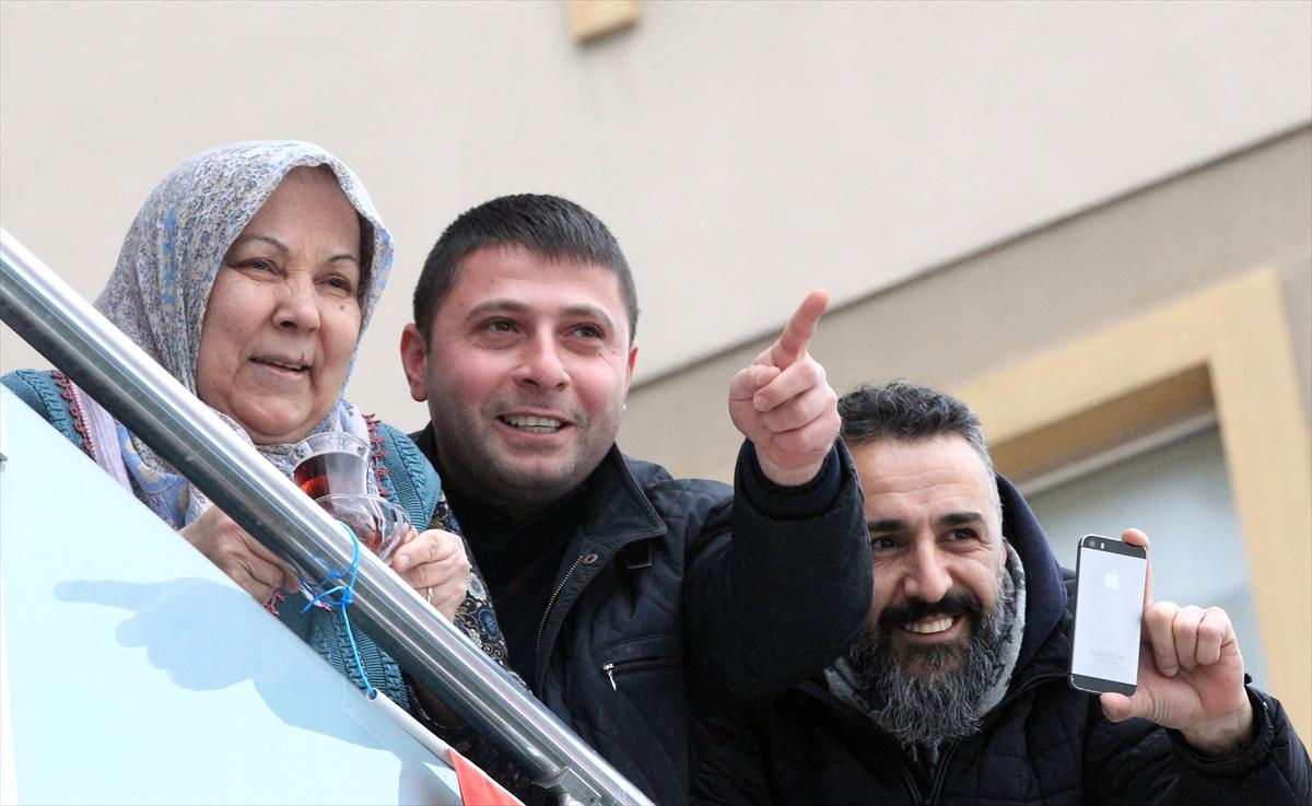 Cumhurbaşkanı Erdoğan'a çay sürprizi
