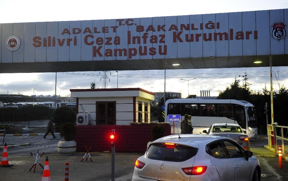 Silivri'de ilk darbe duruşması başladı