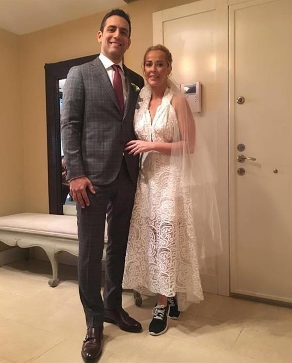 Helin Avşar boşandı