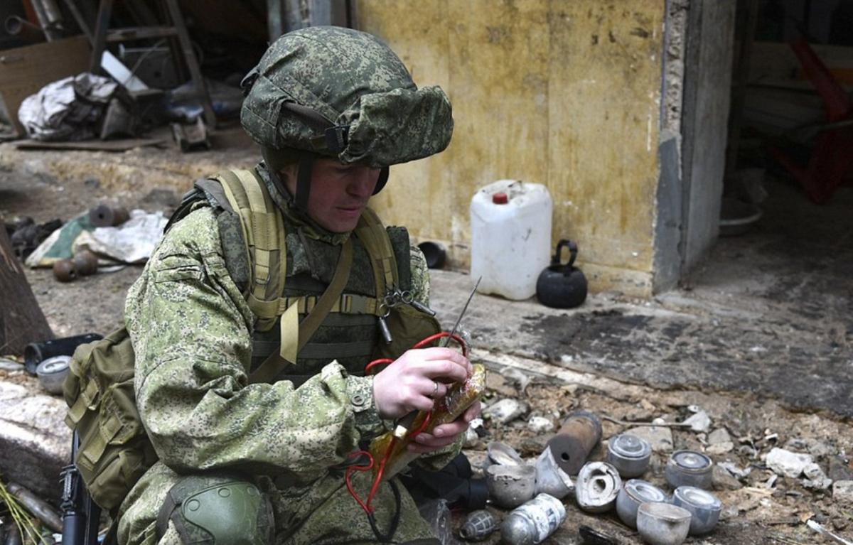 Rusya Suriye'den çekilmeye başladı