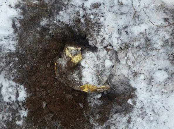 Elektrik direğinin altında EYP bulundu