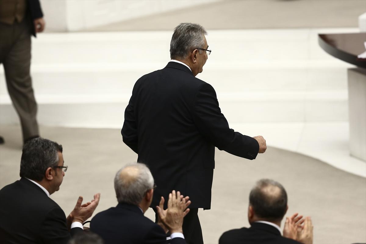 Deniz Baykal Meclis'te konuştu