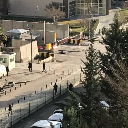 Gaziantep Emniyet Müdürlüğü önünde canlı bomba öldürüldü