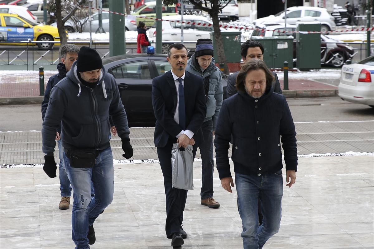 Yunanistan'a kaçan darbeci asker Financial Times'a konuştu