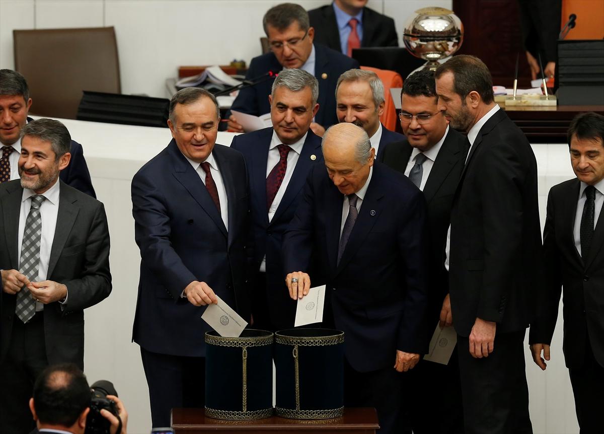 Genel Kurul'da oy verme işlemi tamamlandı