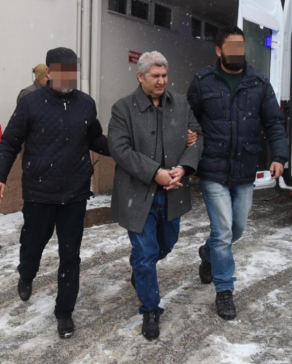 Kütahya'da eski polis müdürüne FETÖ gözaltısı