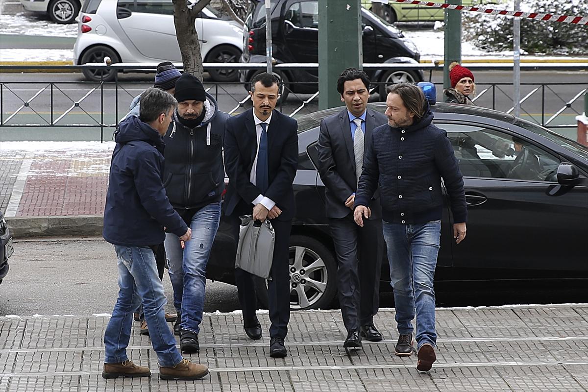 Yunanistan'a kaçan darbeci asker Financial Times'a konuştu