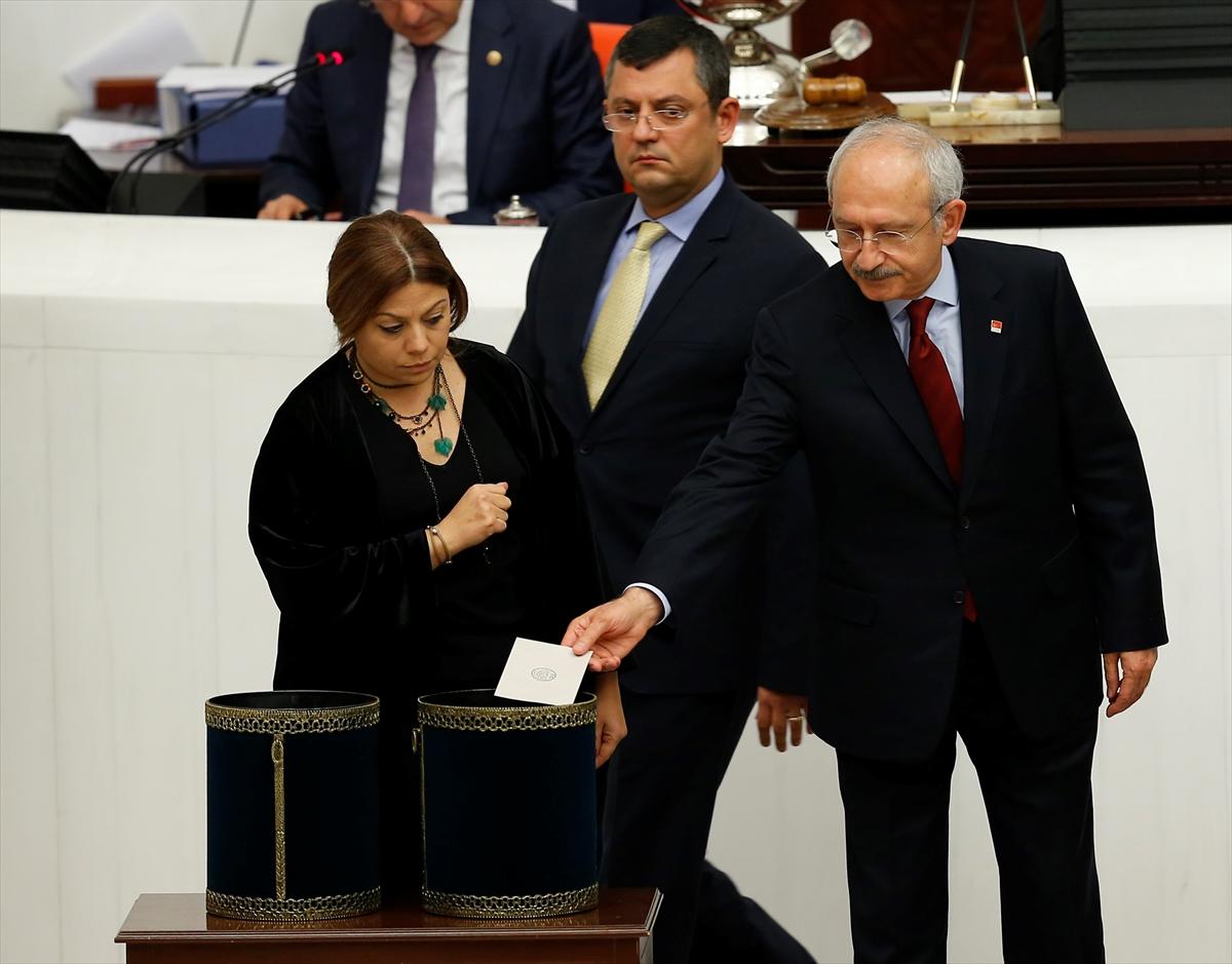 Anayasa değişikliğinde 3. madde kabul edildi