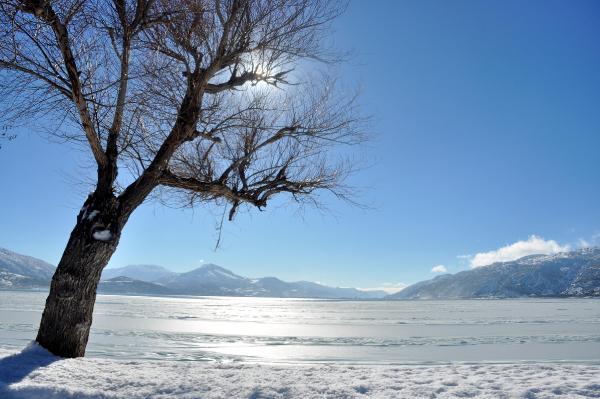 Eğirdir Gölü'nde kış güzelliği