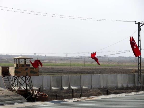 Akçakale sınırına duvar örüldü
