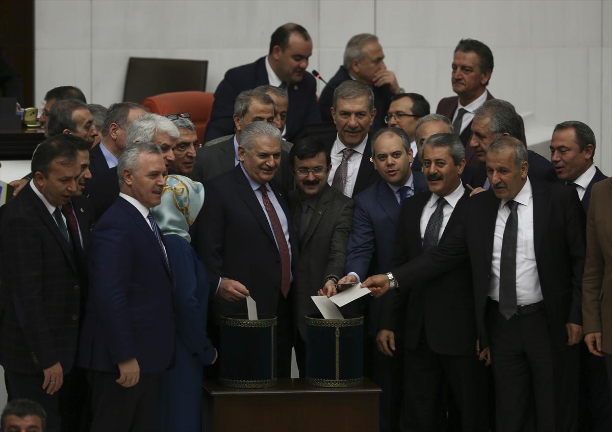 Anayasa mesaisinde ikinci tur başlıyor