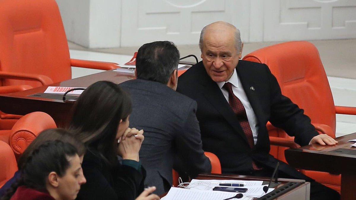 Devlet Bahçeli HDP'li Ahmet Yıldırım'la muhabbet etti