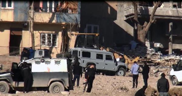 Şırnak'ta ve Sur'da patlama