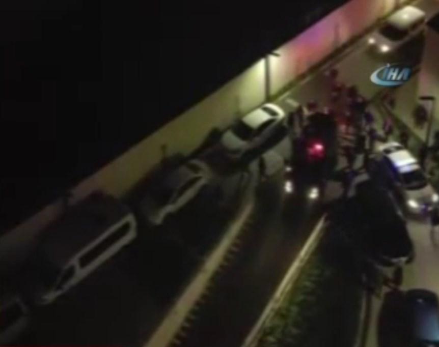 Reina saldırganının siteden çıkarılış anı kamerada