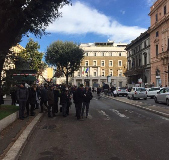 İtalya'nın başkenti Roma'da deprem