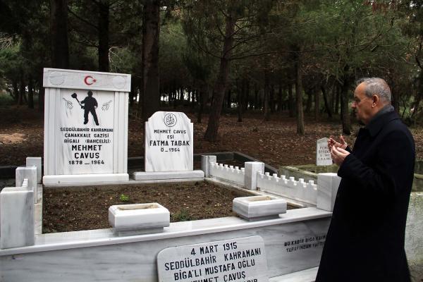 İlker Başbuğ Bigalı Mehmet Çavuş'un mezarını ziyaret etti