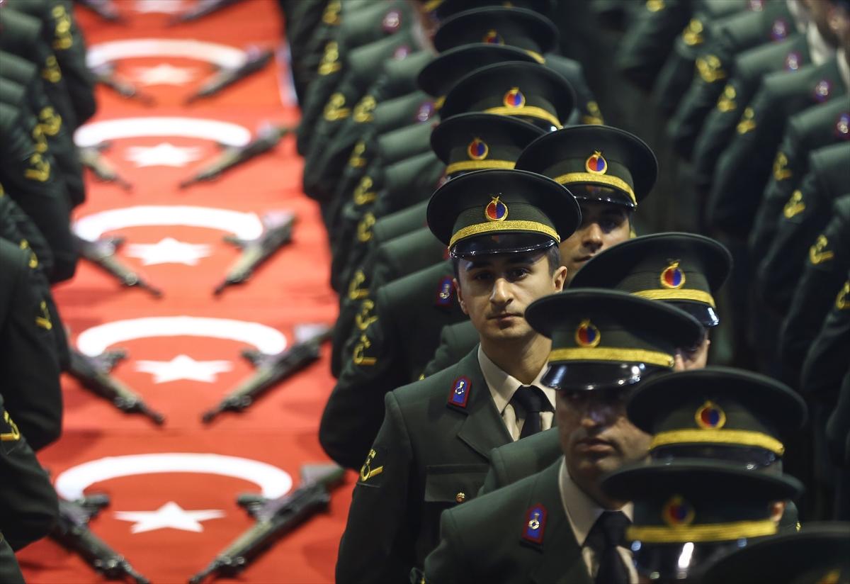 Sözleşmeli astsubayların yemin töreni