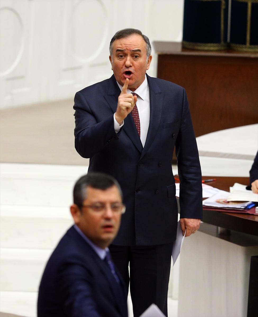 TBMM'de bakan pazarlığı kavgası