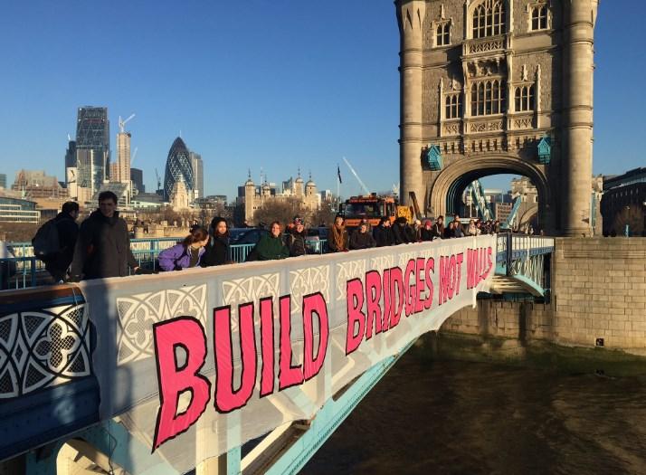 Londra'da Trump karşıtı gösteri