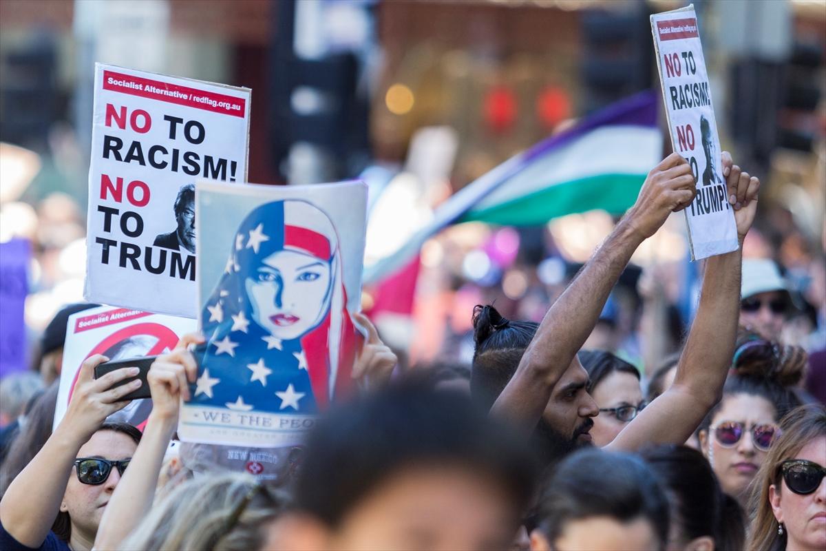 Avustralya'da Trump karşıtı gösteri