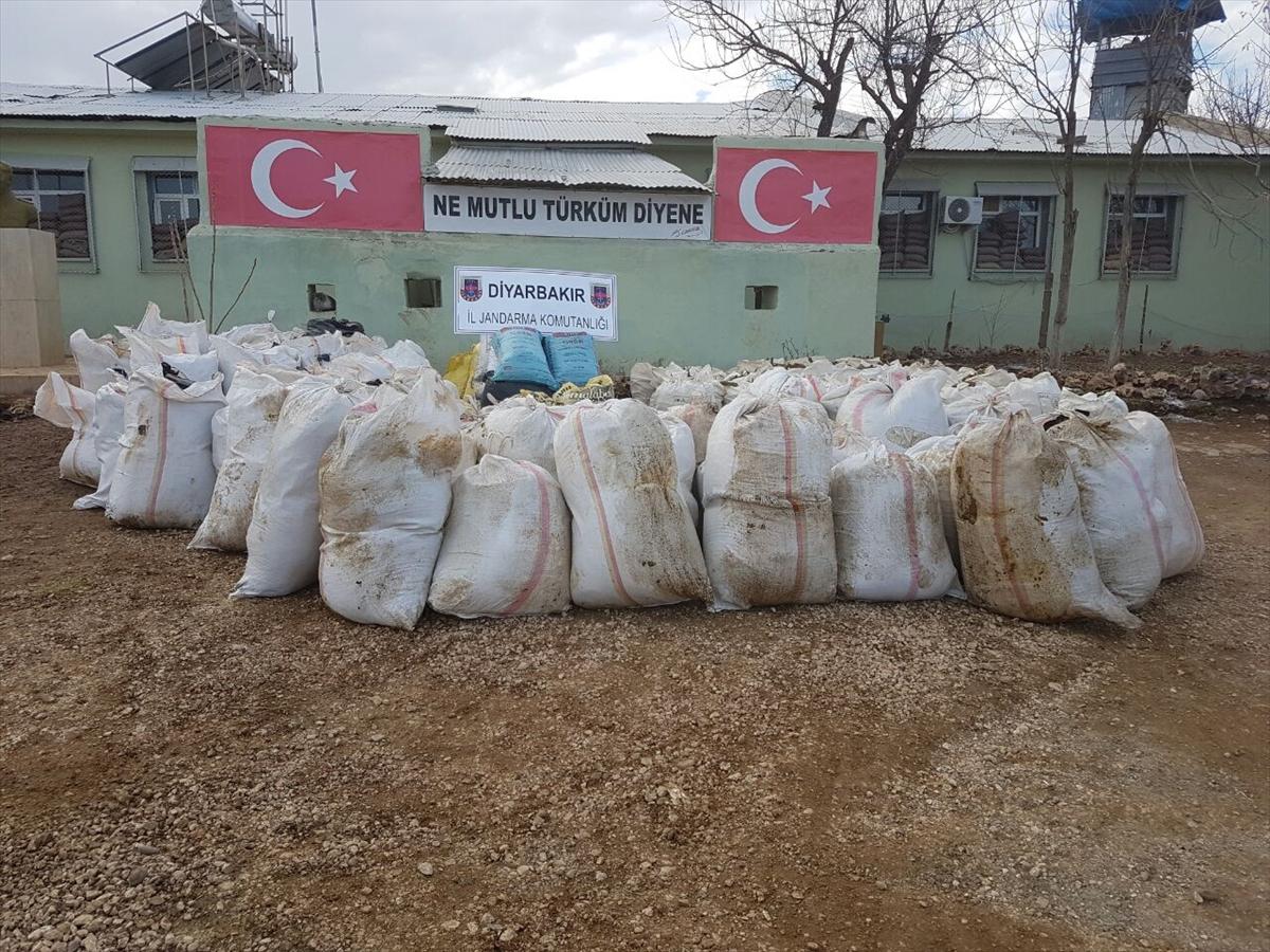 Diyarbakır'ın 4 ilçesinde terör operasyonu