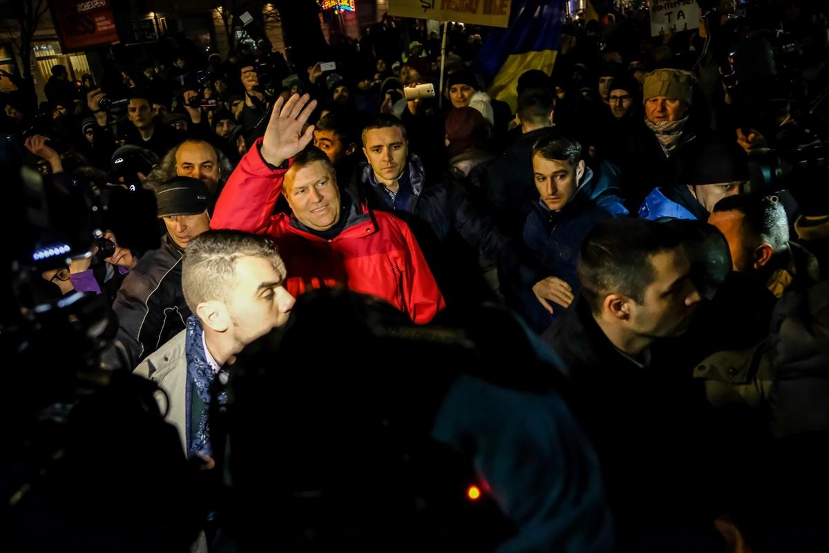Romanya'da hükümetin af tasarısına protesto