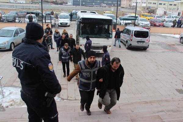 Edirne’de ByLock kullanan 12 polise gözaltı