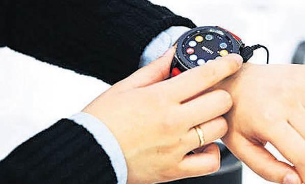 Hastalığı önceden anlayan saat geliştirildi