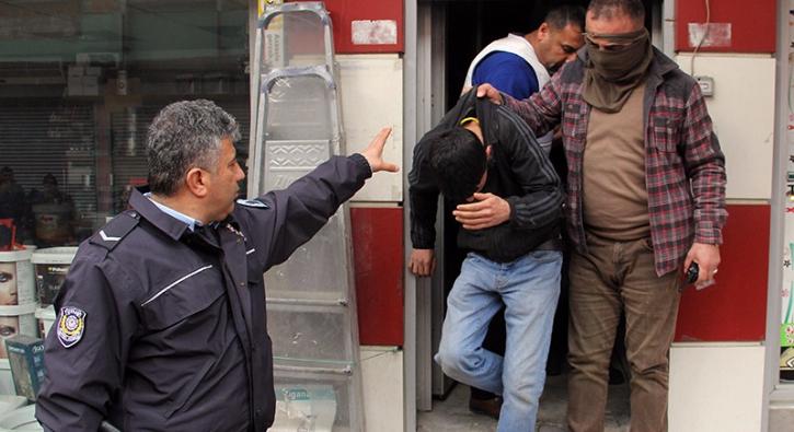 Polis katliam hazırlığındaki grubu son anda önledi