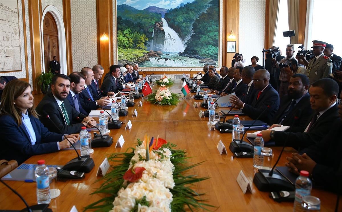 Türkiye ile Madagaskar arasında 4 anlaşma imzalandı