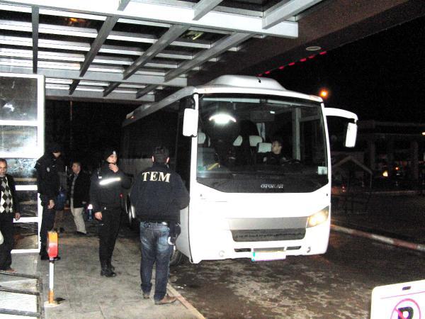 Kilis'te ByLock kullanan 9 asker tutuklandı