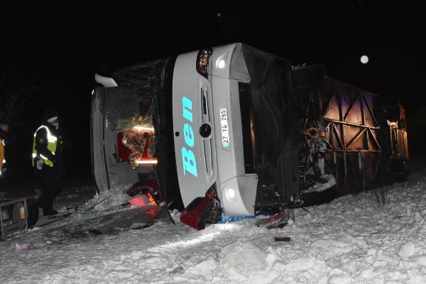 Konya'da kaza: 1 ölü, 46 yaralı