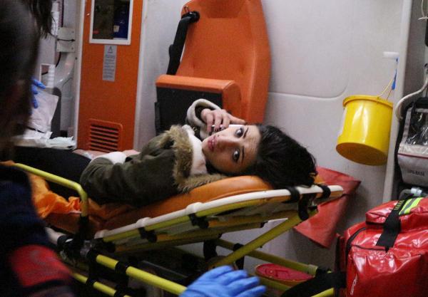 Beyoğlu’nda silahlı çatışma: 1’i polis 4 yaralı