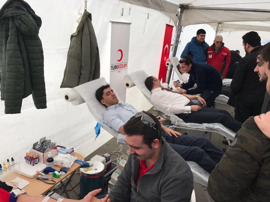 Üsküdar'dan Kızılay'a destek