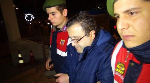 Yunanistan'a kaçan FETÖ'cü akademisyen tutuklandı