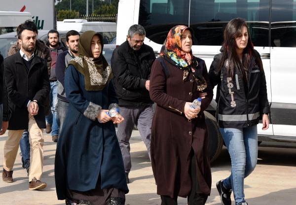 Antalya'da 10 FETÖ şüphelisi adliyede