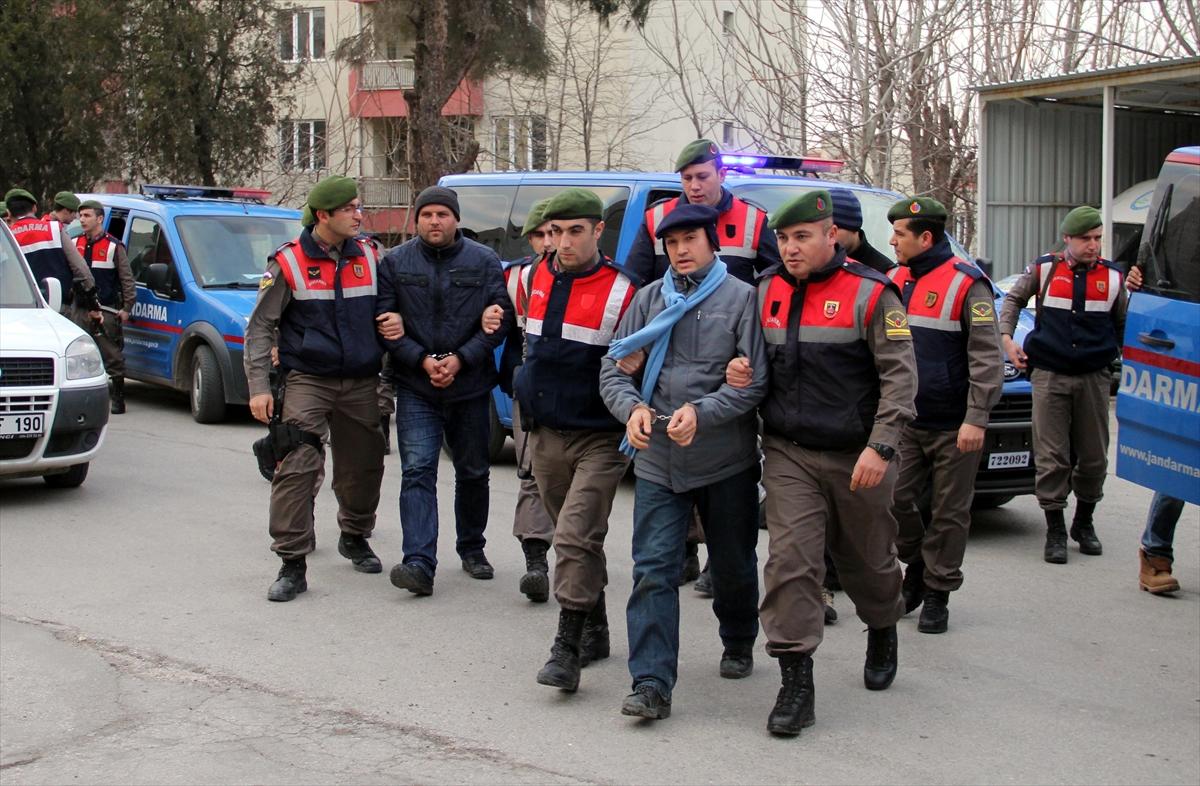 Yunanistan'a kaçmaya çalışan FETÖ'cüler gözaltında