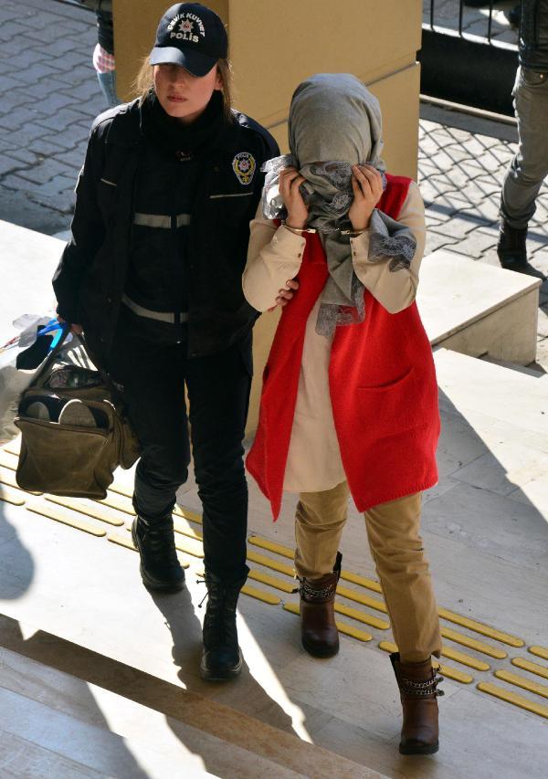 FETÖ itirafçısı öğretmen: 300 lira maaş verdiler