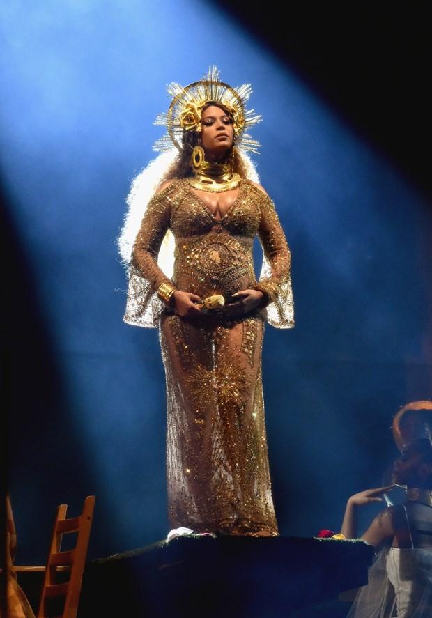 Grammy gecesine Beyonce damgası