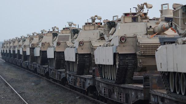 ABD tankları Karadeniz kıyısındaki üste