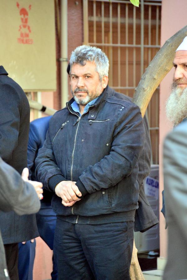 Suriyelilerin öldürdüğü gencin babası feryat etti