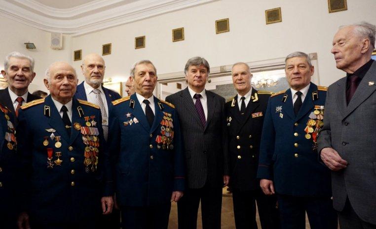 Putin 'Vatan Savunucuları Günü'ne katıldı