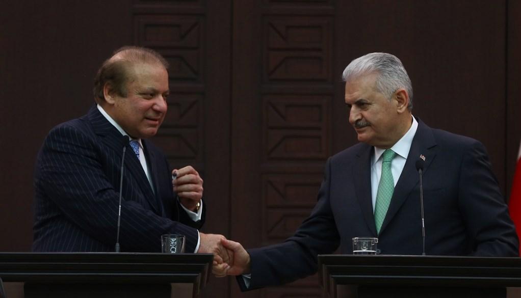 Başbakan Yıldırım, Pakistanlı mevkidaşıyla görüştü