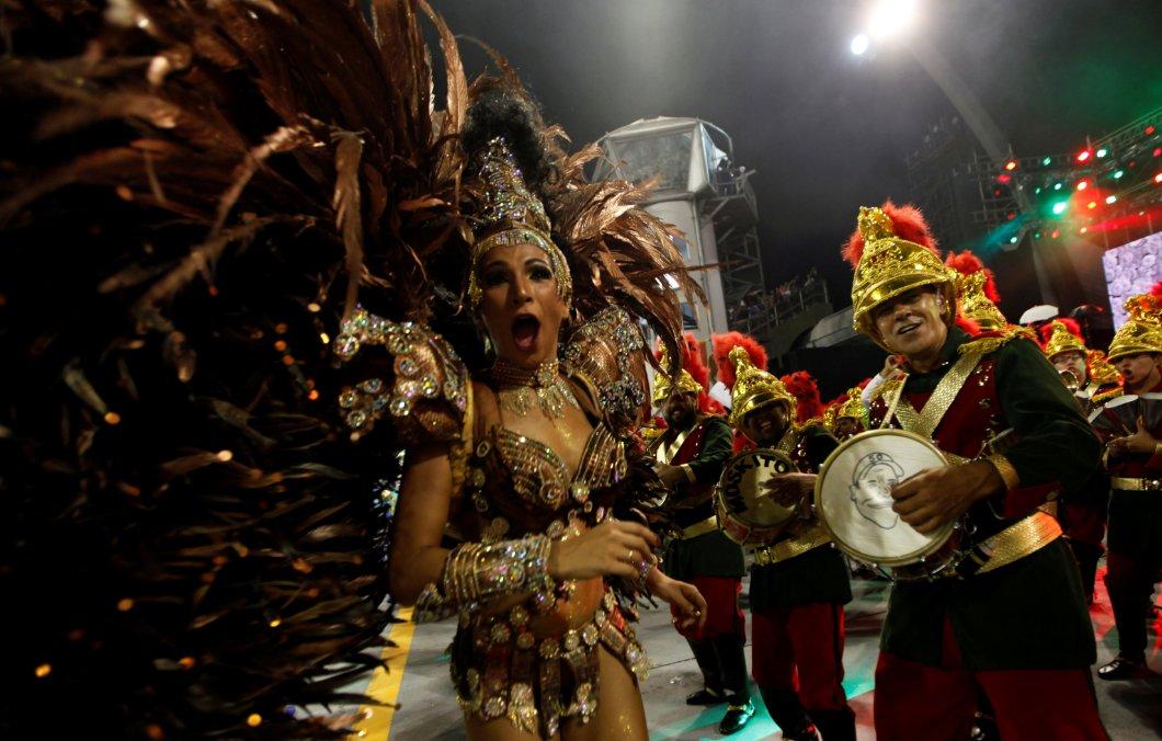 Rio Karnavalı krizin gölgesinde başladı