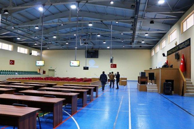 FETÖ'cü Adem Huduti hakim karşısına çıkıyor