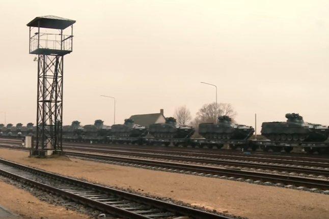 Alman tankları Litvanya'ya gönderildi