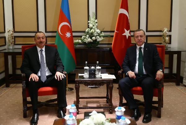 Cumhurbaşkanı Erdoğan Aliyev ile görüştü